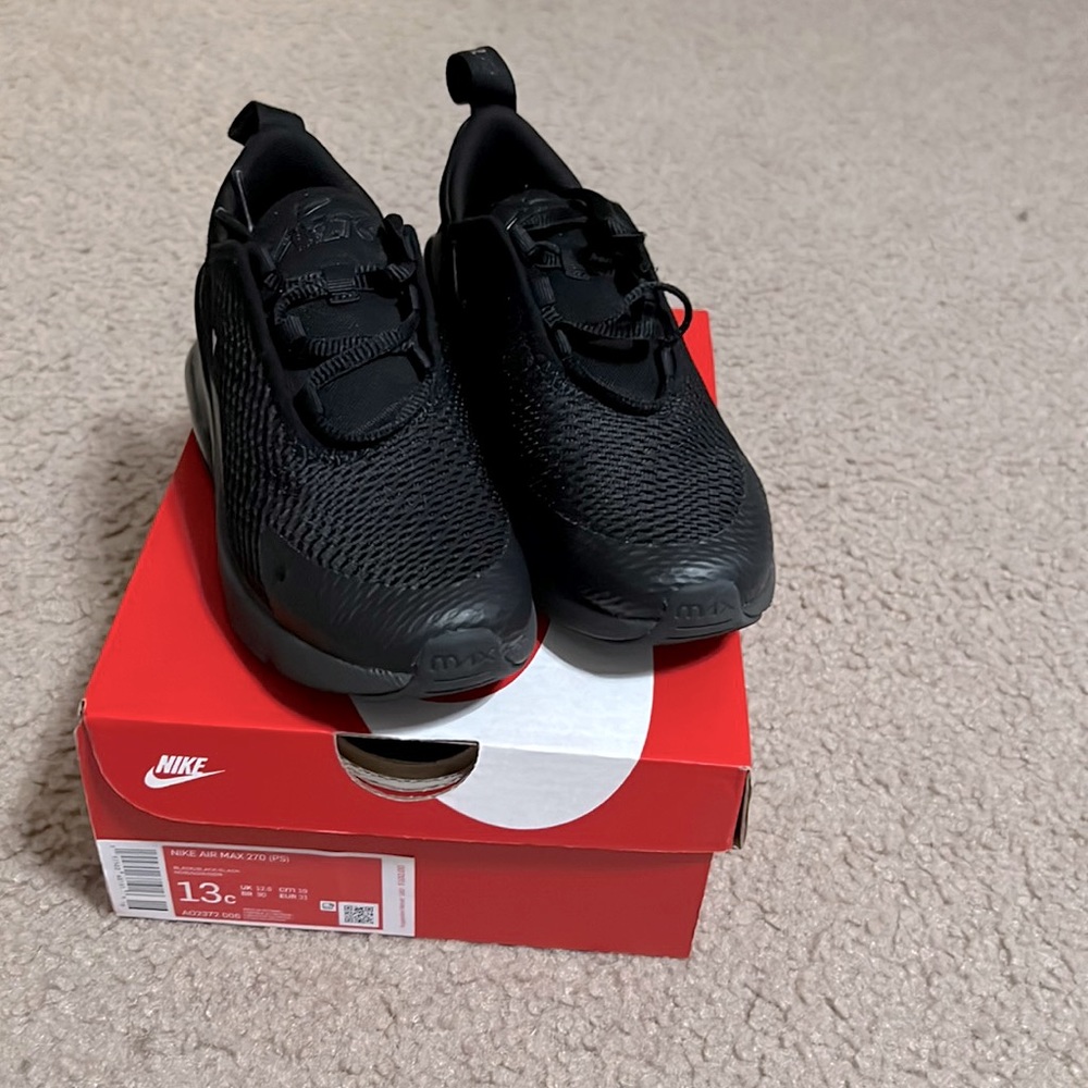 Nike Air Max 270